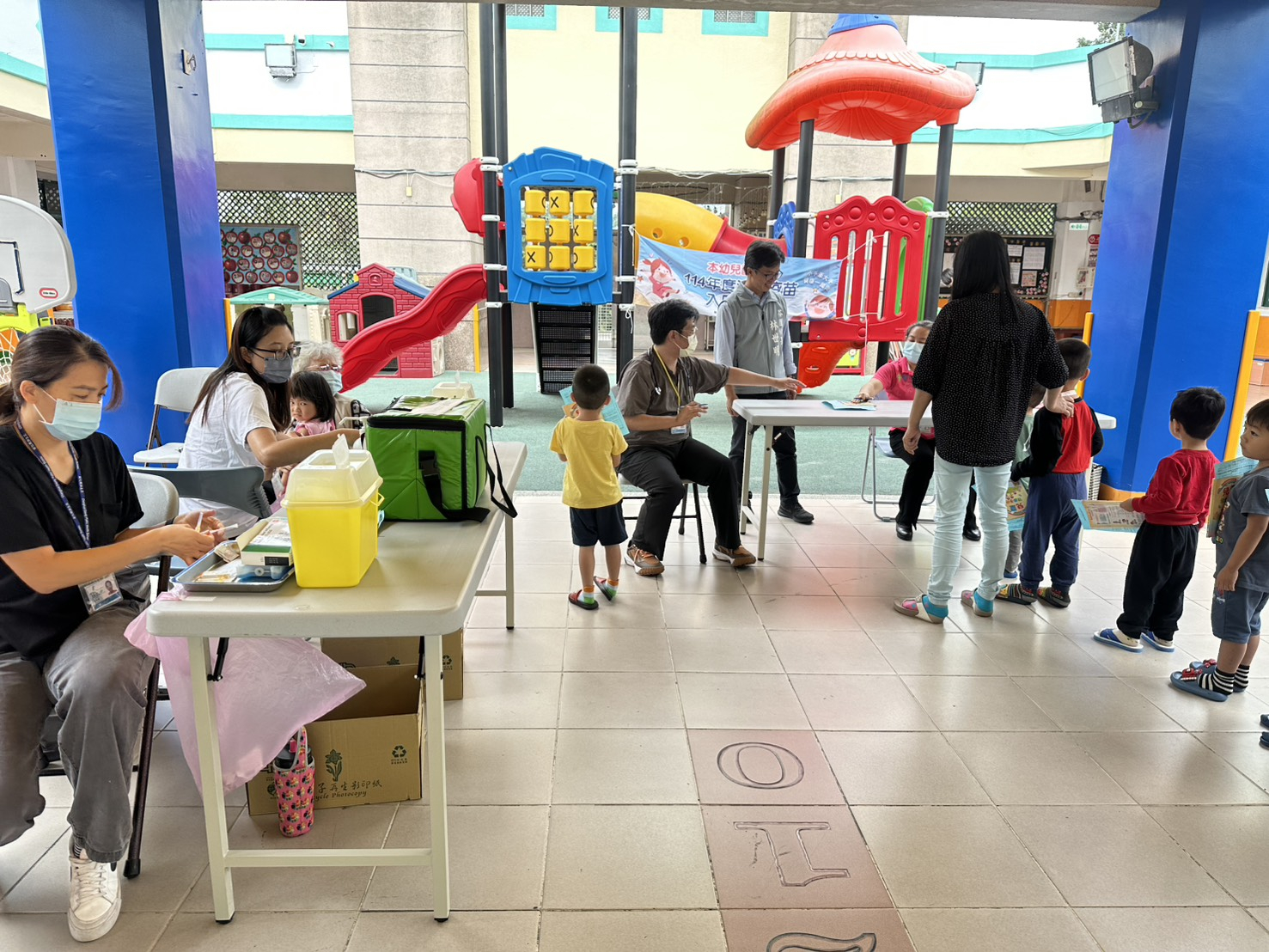 114年10月22日 芬園鄉立幼兒園流感疫苗施打照片5